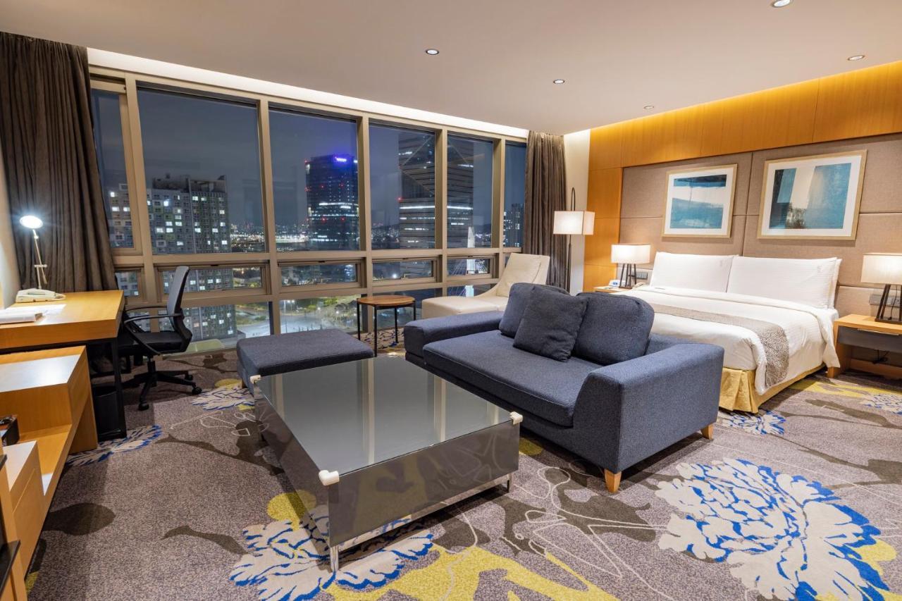 Holiday Inn Incheon Songdo Exterior foto